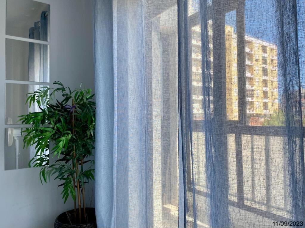 Blife Anya Private Rooms FAO Exteriör bild
